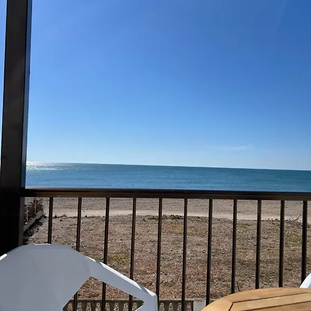 En El Mar Apartment